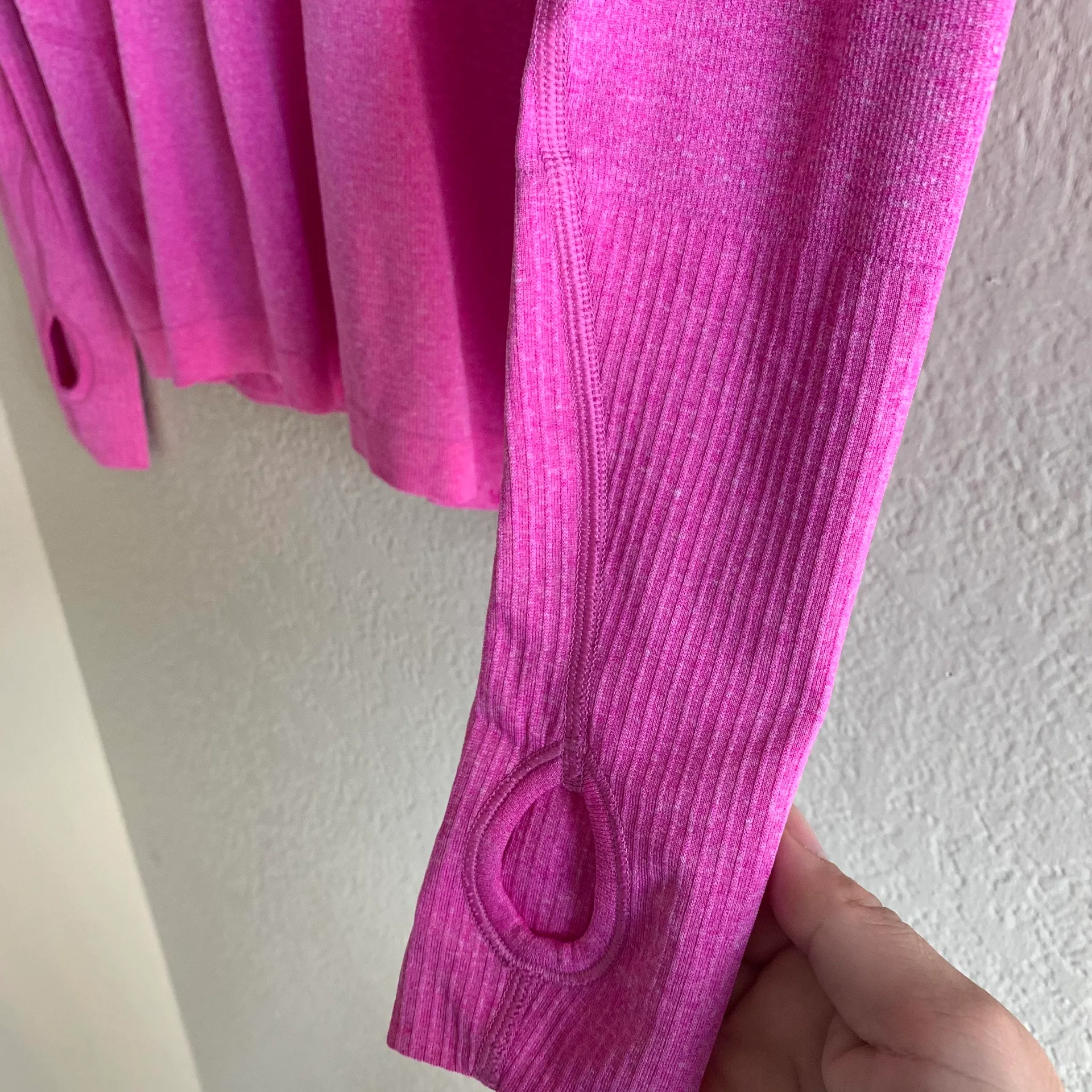 Lululemon Swiftly Tech Long Sleeve Crew - Image 8