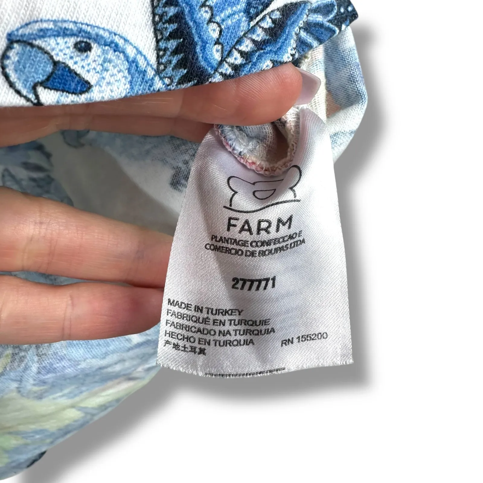 Farm Rio x Anthropologie Aves Motif Island Inspired Cotton Graphic Tee XS - Image 9