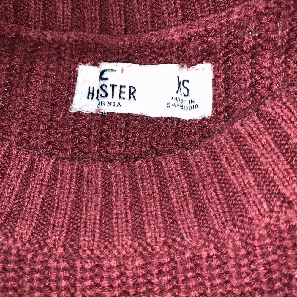 HOLLISTER Burgundy Knit Crewneck Sweater size XS - Image 5