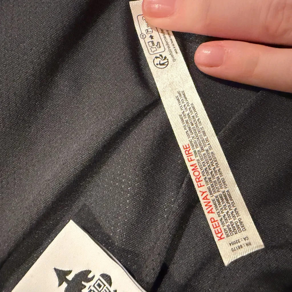 FP Movement Singin' in the Rain Printed Ski Snowboard Jacket in Alien Combo XS - Image 9