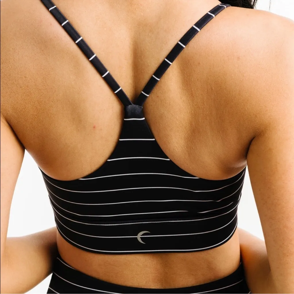 Zyia Active Women’s Light & Tight Racer Straps Sports Bra Pinstripes in Black XL - Image 3