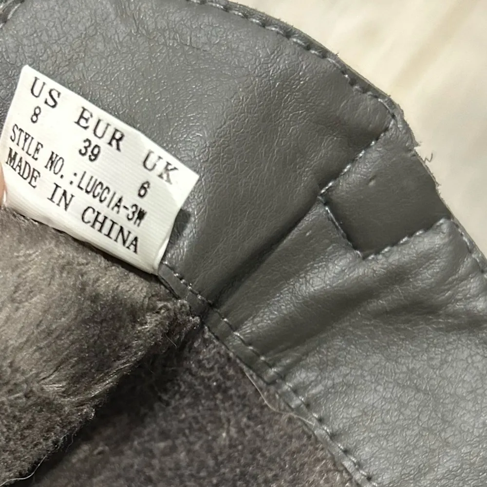 Dream Pairs Tall Riding Gray Faux Leather Fur Lined Boots Full Zip Up Size 8 - Image 8