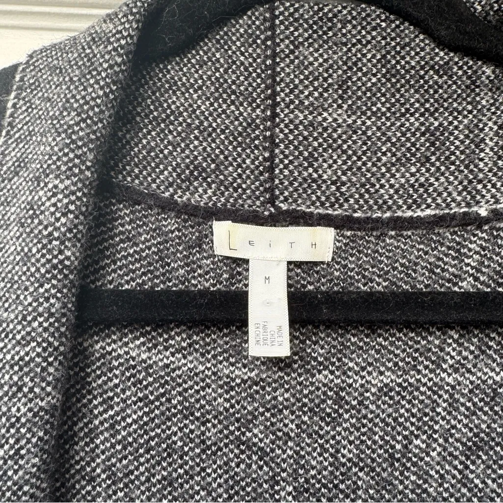 Cozy Long Cardigan, size Medium - Image 4