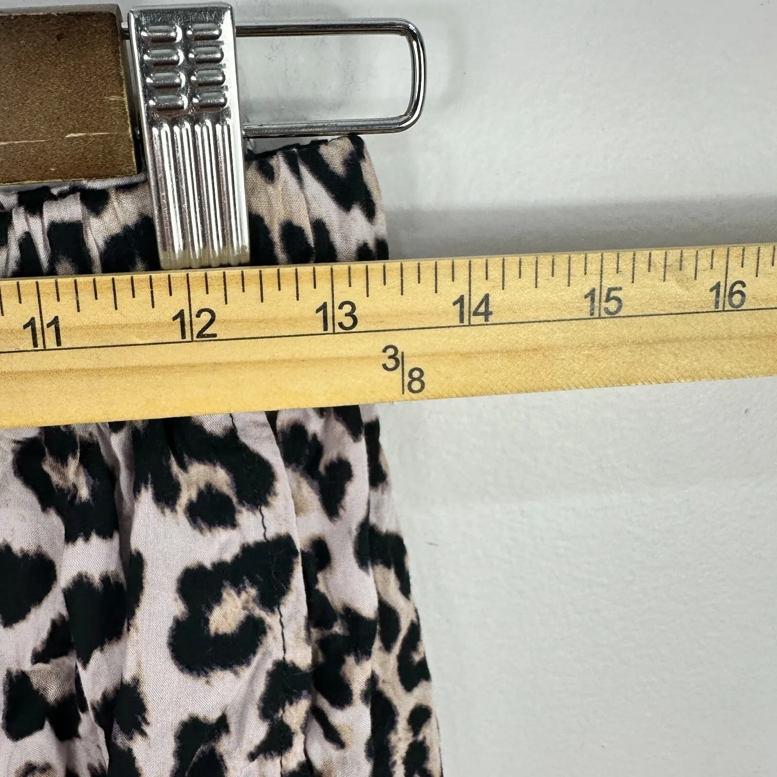 MIKOH Shorts 1 Leopard Animal Print Tie‎ Waist Ruffle Hem Resort Boho Coastal - Image 2