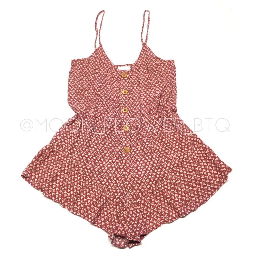 Skylar + Madison Rust Floral Button Front Romper with Ruffle Hem – Size Small - Image 5