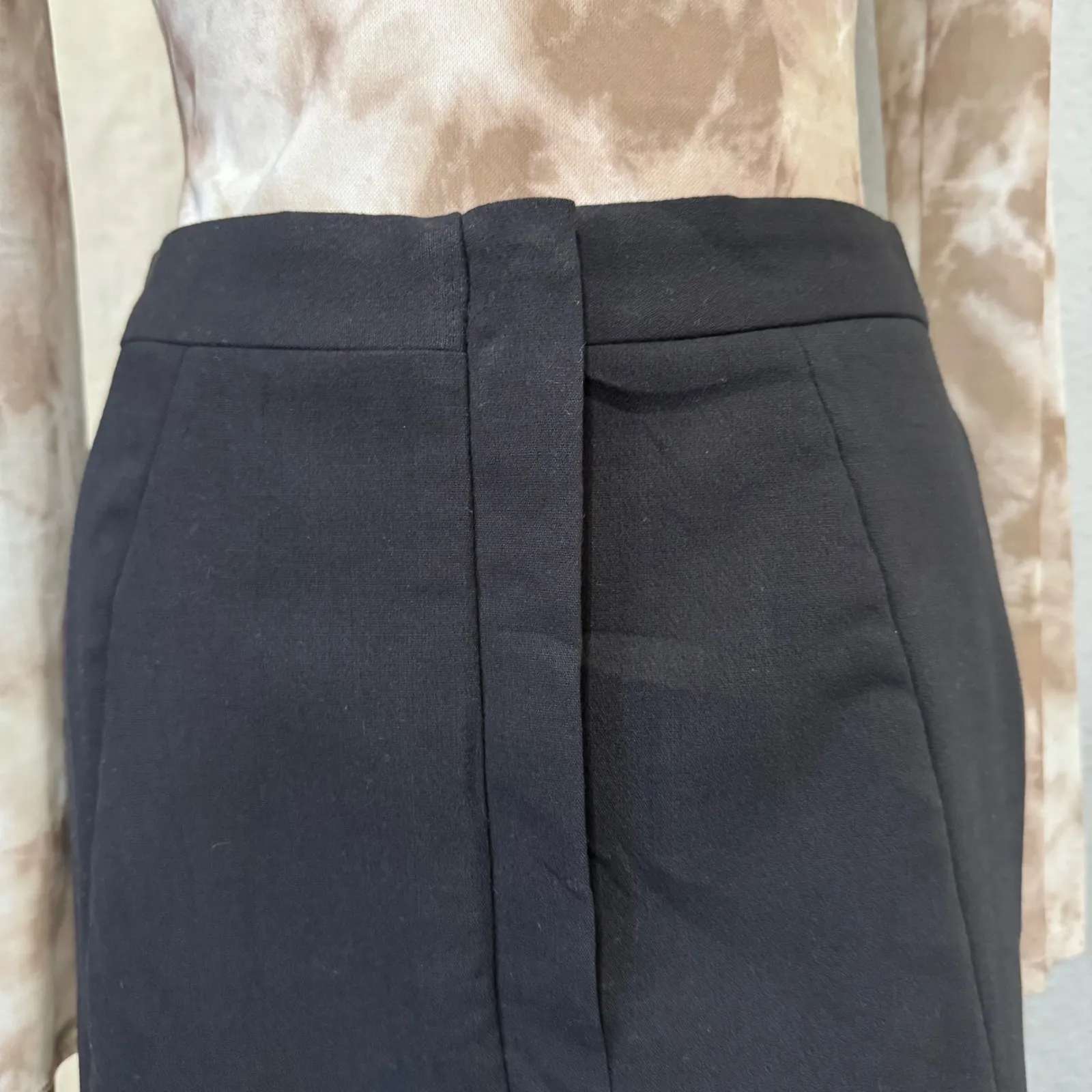 Banana Republic Black Luxury Mini Skirt 4 Zip Front A Line Career Professional - Image 4