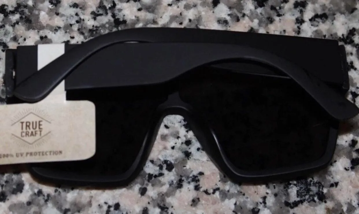 Matte oversize sunglasses Black - Image 4