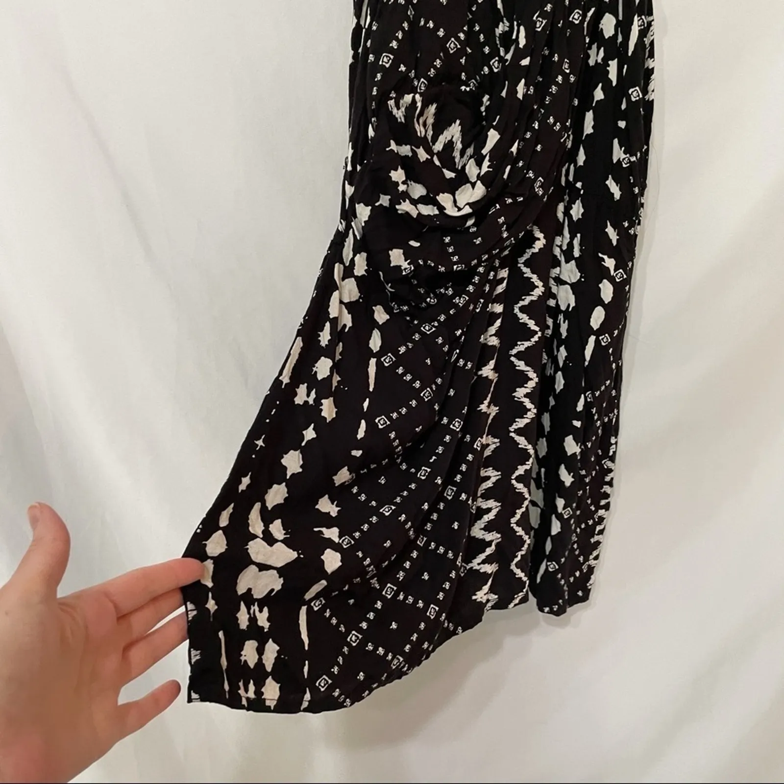 Tularosa Aritzian Dani Drape Halter Dress Black & White Womens S Mini Sleeveless - Image 4