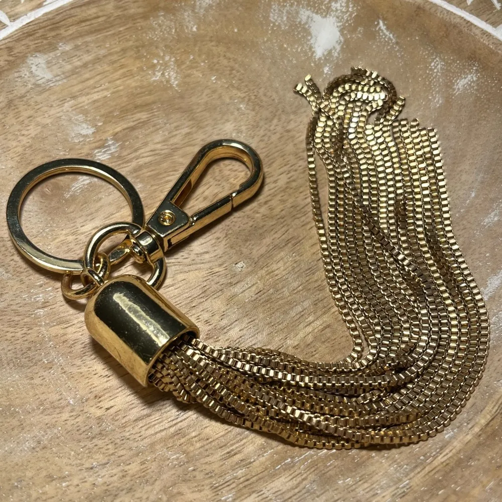 Gold Chain Dangle Keychain - Image 4