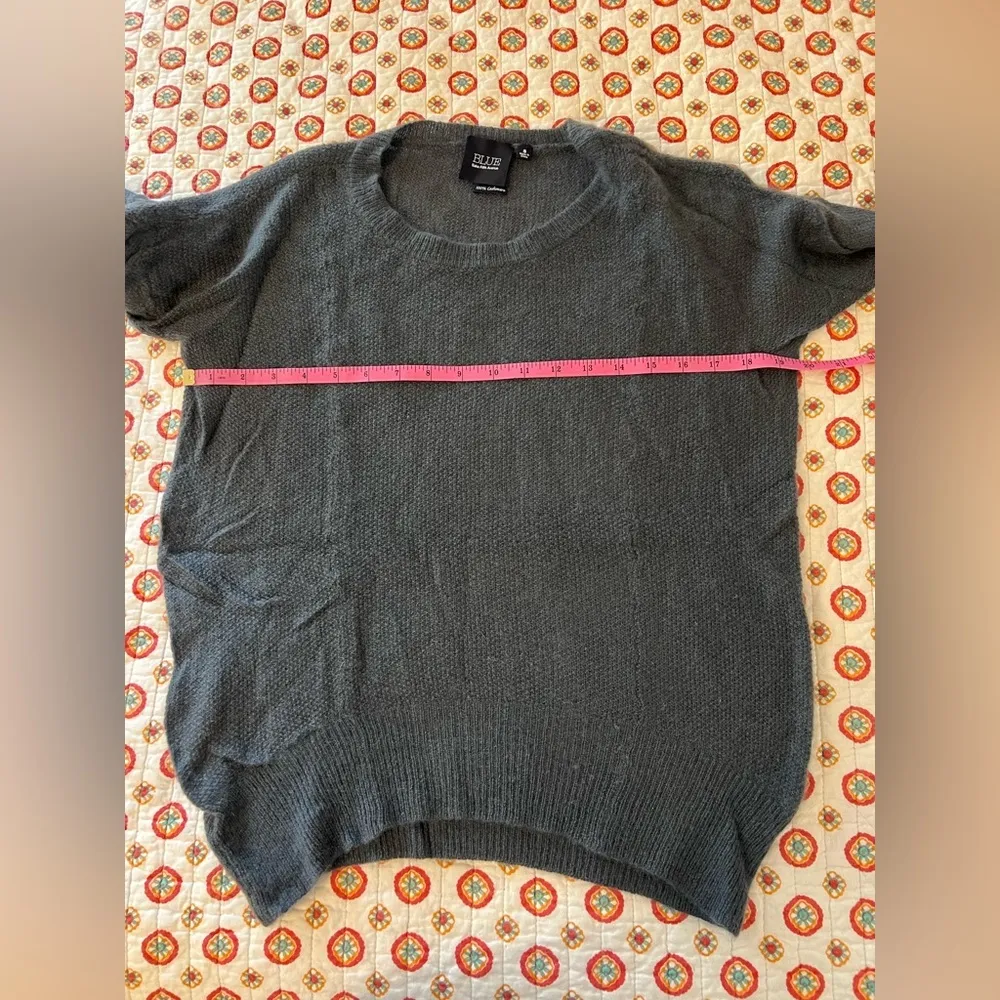 Saks Fifth Avenue Blue 100% Cashmere Lightweight Sweater Size Small - Image 5