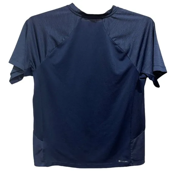 The North Face Women's Performance Shirt Blue Great Condition‎ - Image 2