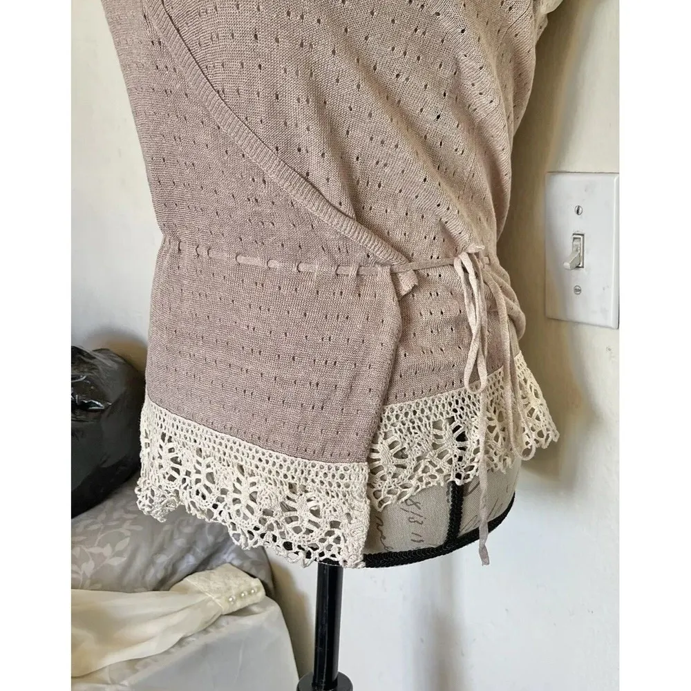 Banana Republic Knit Top XS Crochet  Eyelet Linen Blend Lace Embroidered Wrap - Image 5