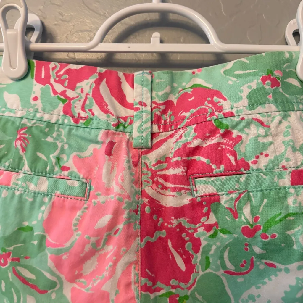 Lilly pulitzer the callahan shorts in beach wave green pink floral pattern sz 4 - Image 12