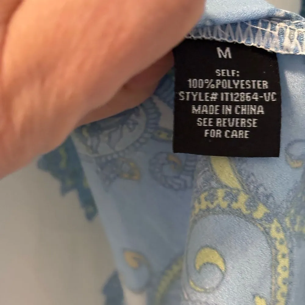 VICI Women’s Baroque Print Blue and Cream Patterned Button-Up Shirt Size Medium - Image 3