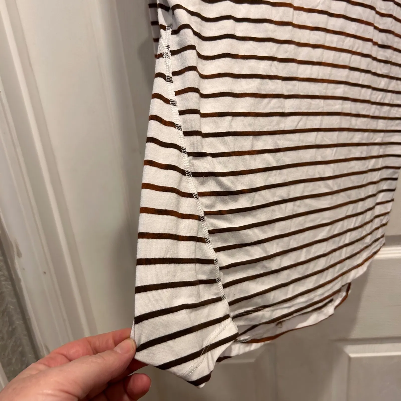 Healing Hands Women White Brown Stripe Long Sleeve Top Shirt Size L Healthcare - Image 4