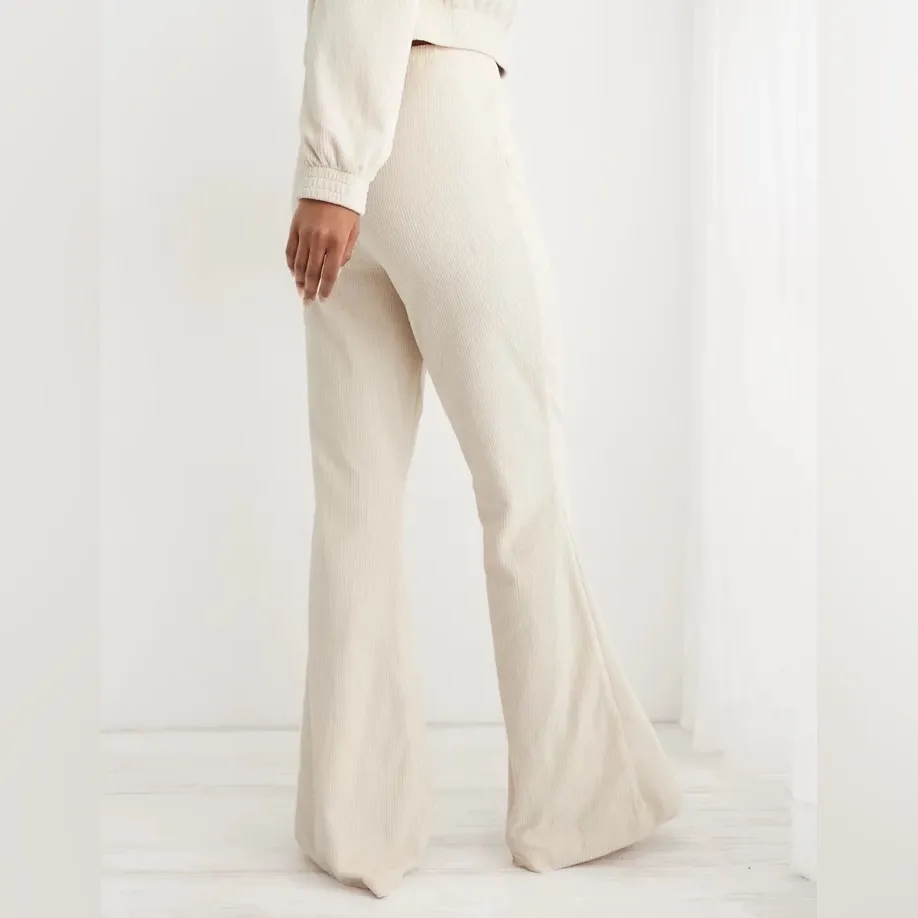 Aerie Groove-On Rib Velour Flare Pants in Soft Oat - Image 5