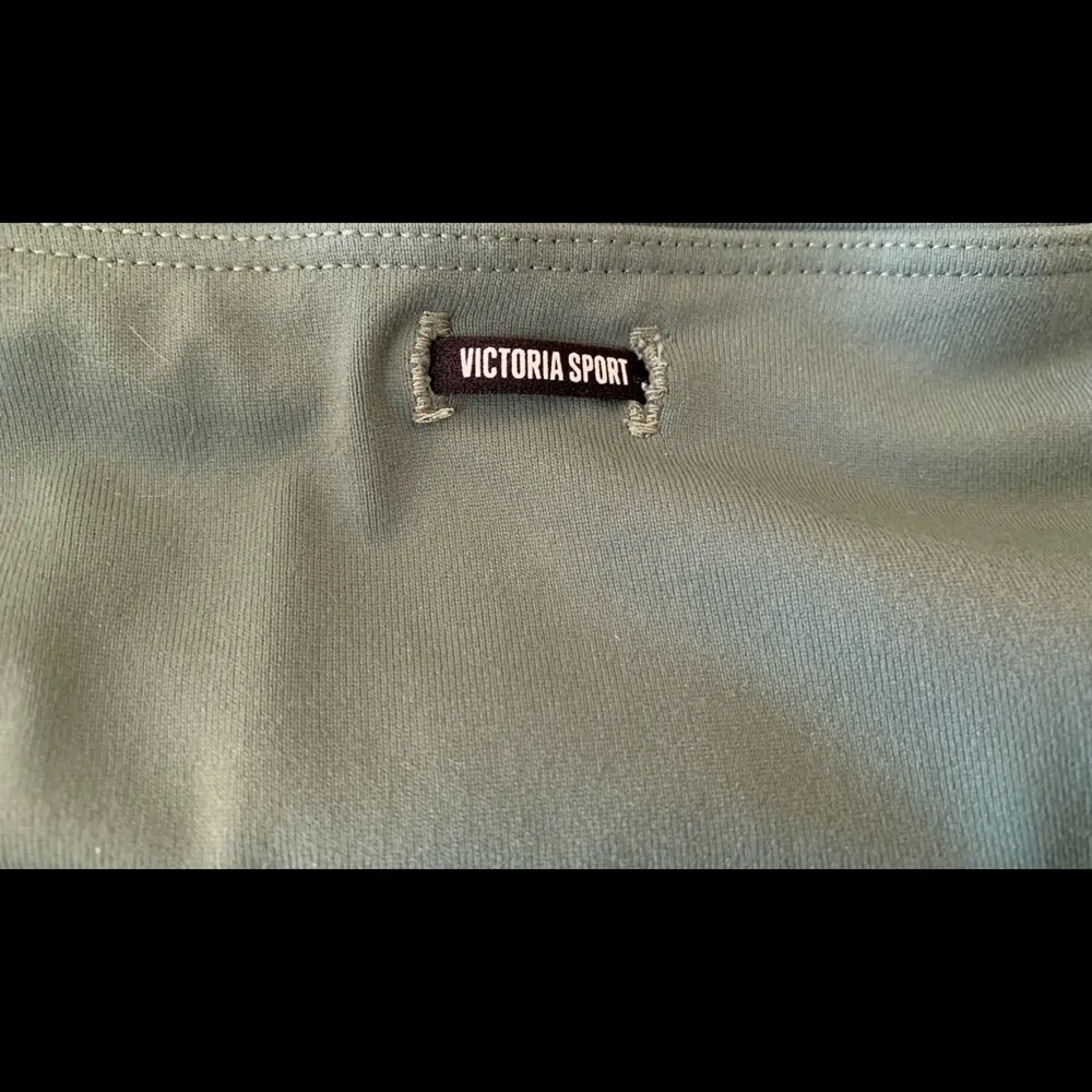 Victoria’s Secret Sport Leggings - Image 5