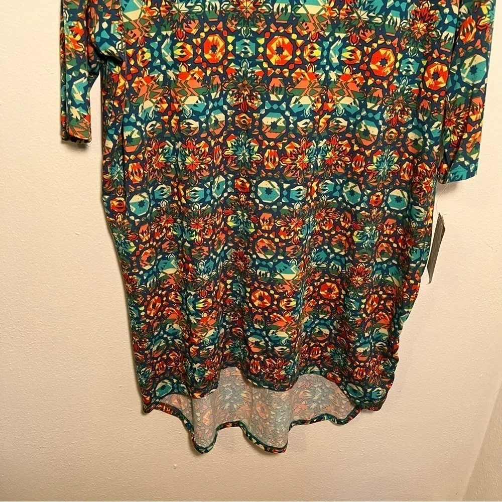 Lularoe Irma Tunic Top Blue Geometric - Image 4
