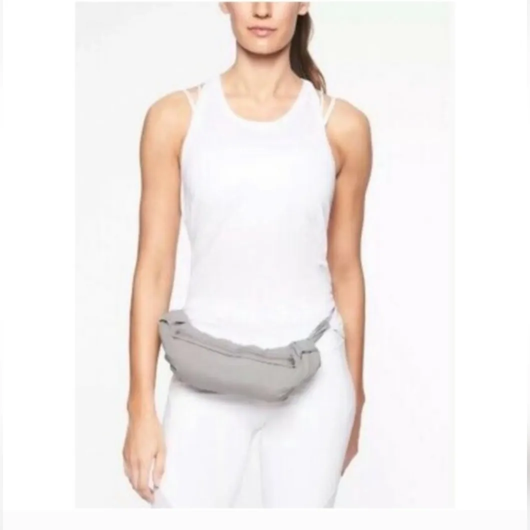 Athleta Catalina Aero windbreaker jacket Gray Size S - Image 3