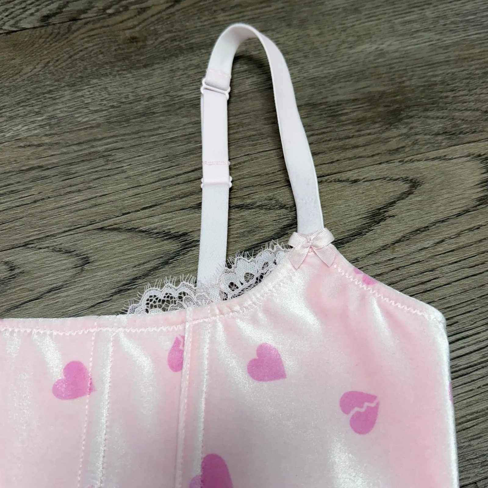 SKIMS Velvet Lace Cropped Corset Top Cherry Blossom Heart Breaker NWT Medium - Image 9