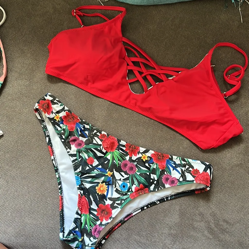 bikinis bundle Red Size M - Image 2