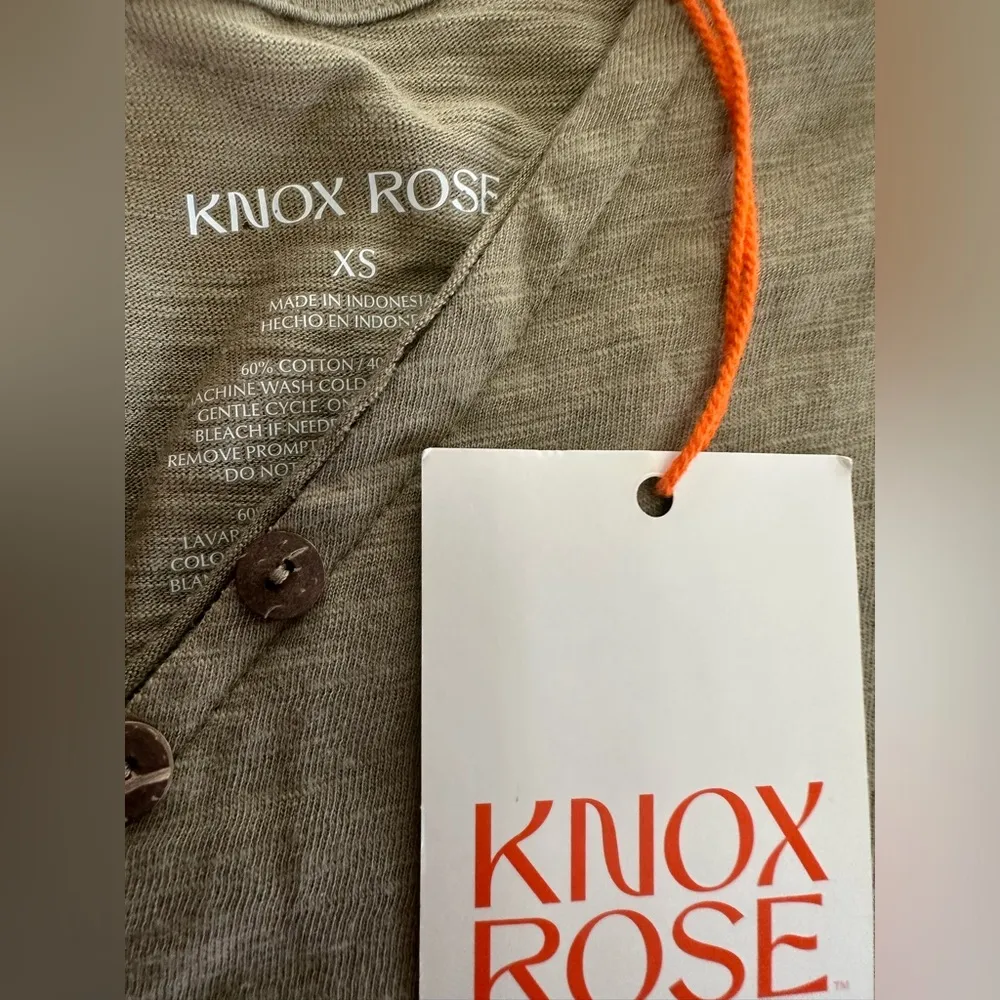 KNOX ROSE NWT vneck with buttons short sleeve olive green oversized small 19”ptp - Image 7