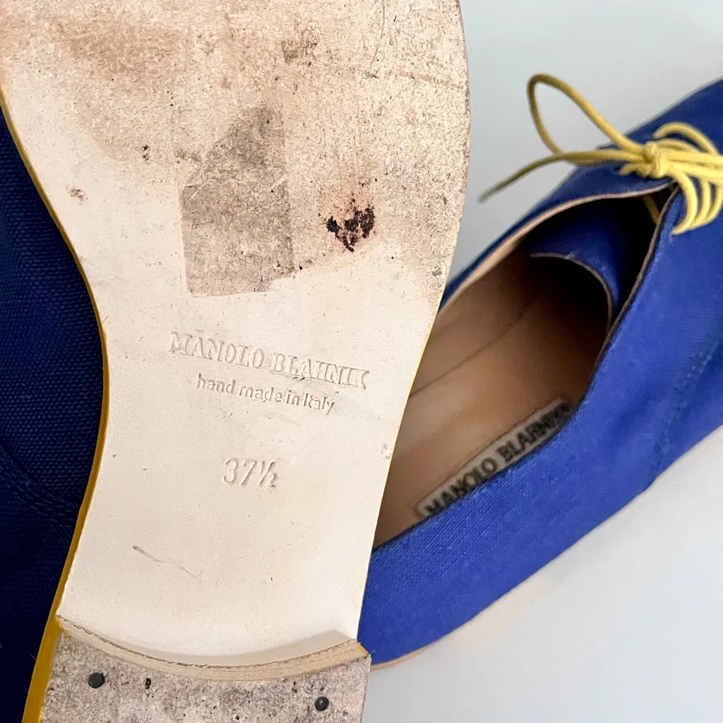 Manolo Blahnik Cobalt Blue Linen Yellow Lace Up Oxford Flats, Size 37.5 - Image 7