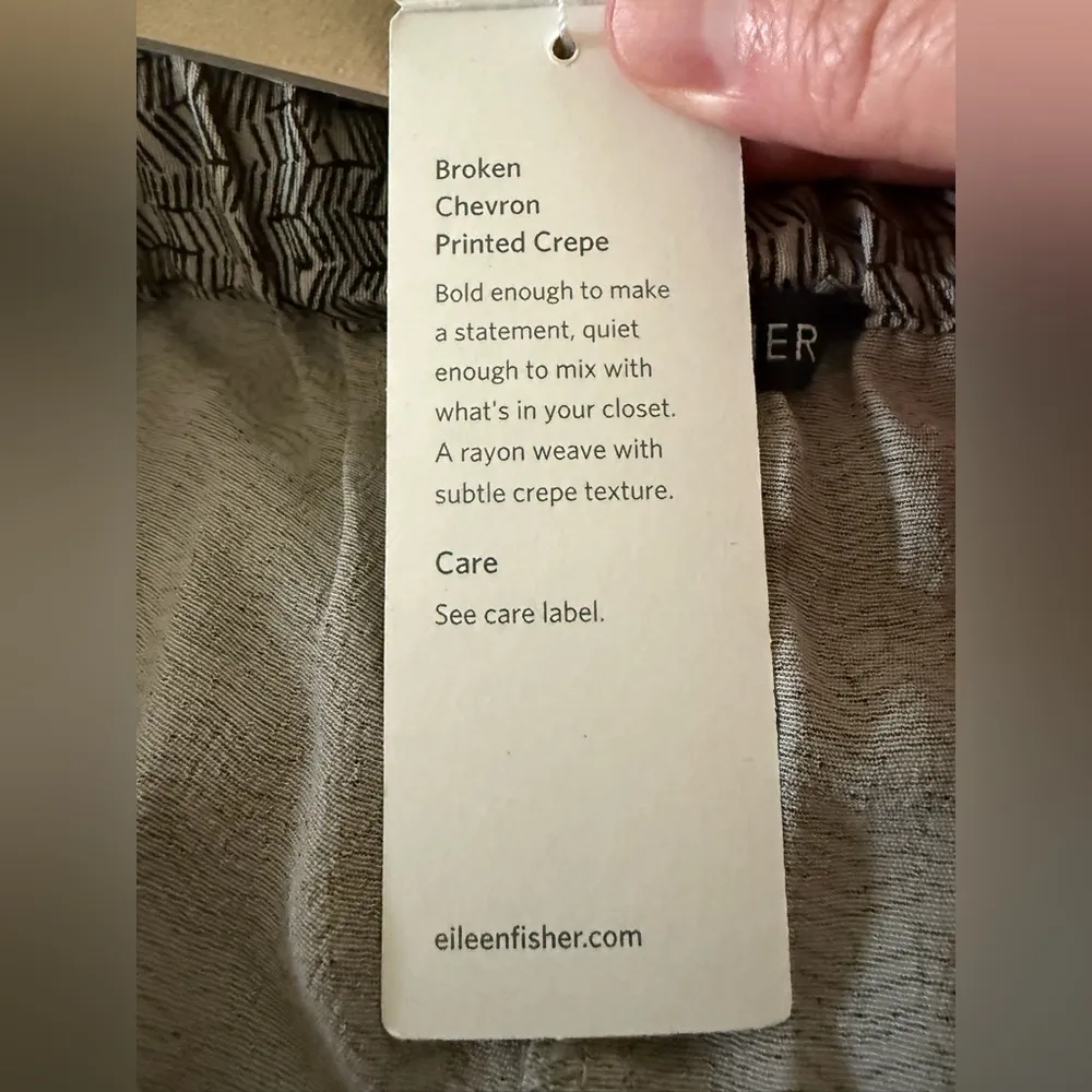 Eileen Fisher The Fisher Project Broken Chevron Printed Crepe Shorts Pull-On NWT - Image 6