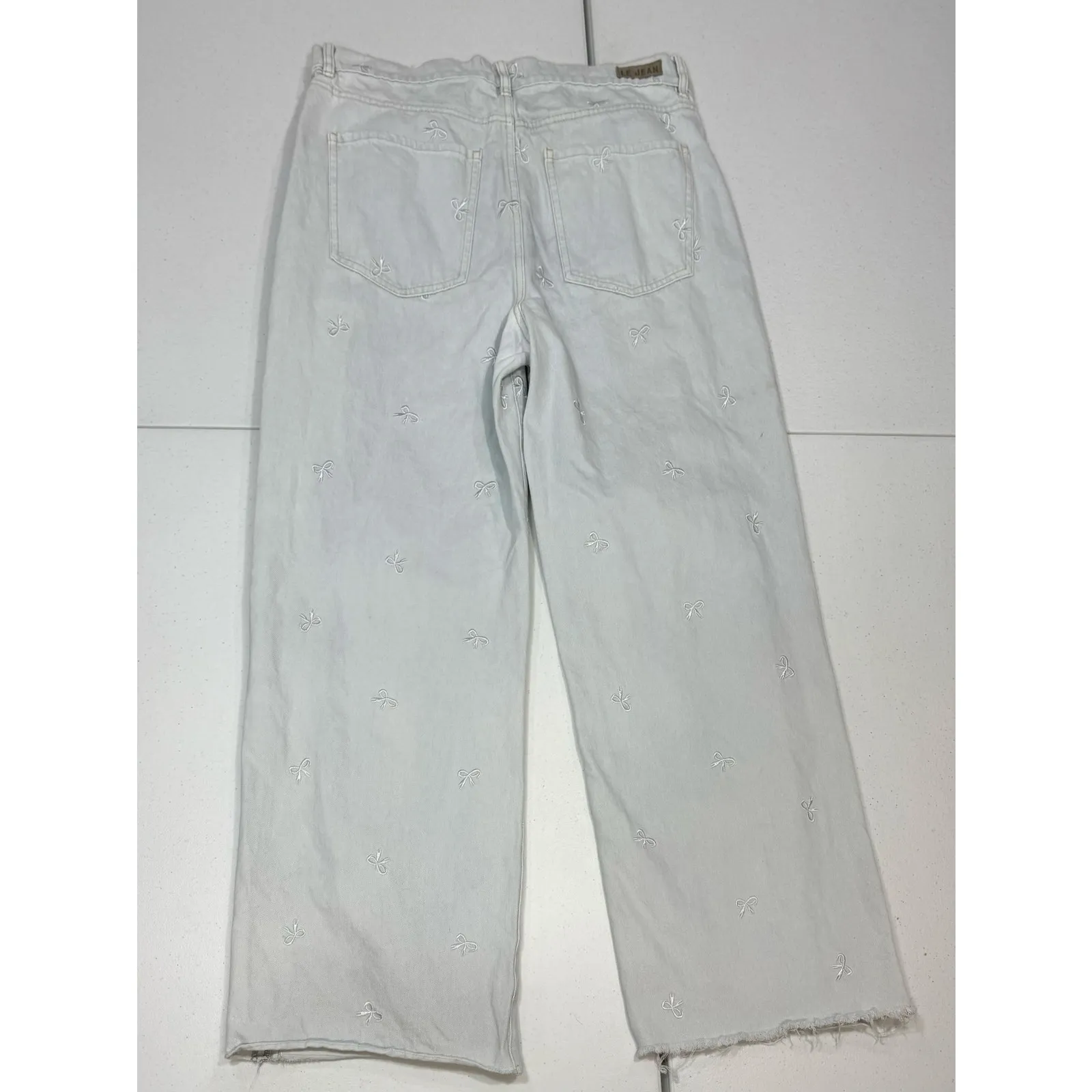 LE JEAN Bow Embroidered Column Jeans size 32 Blue - Image 8