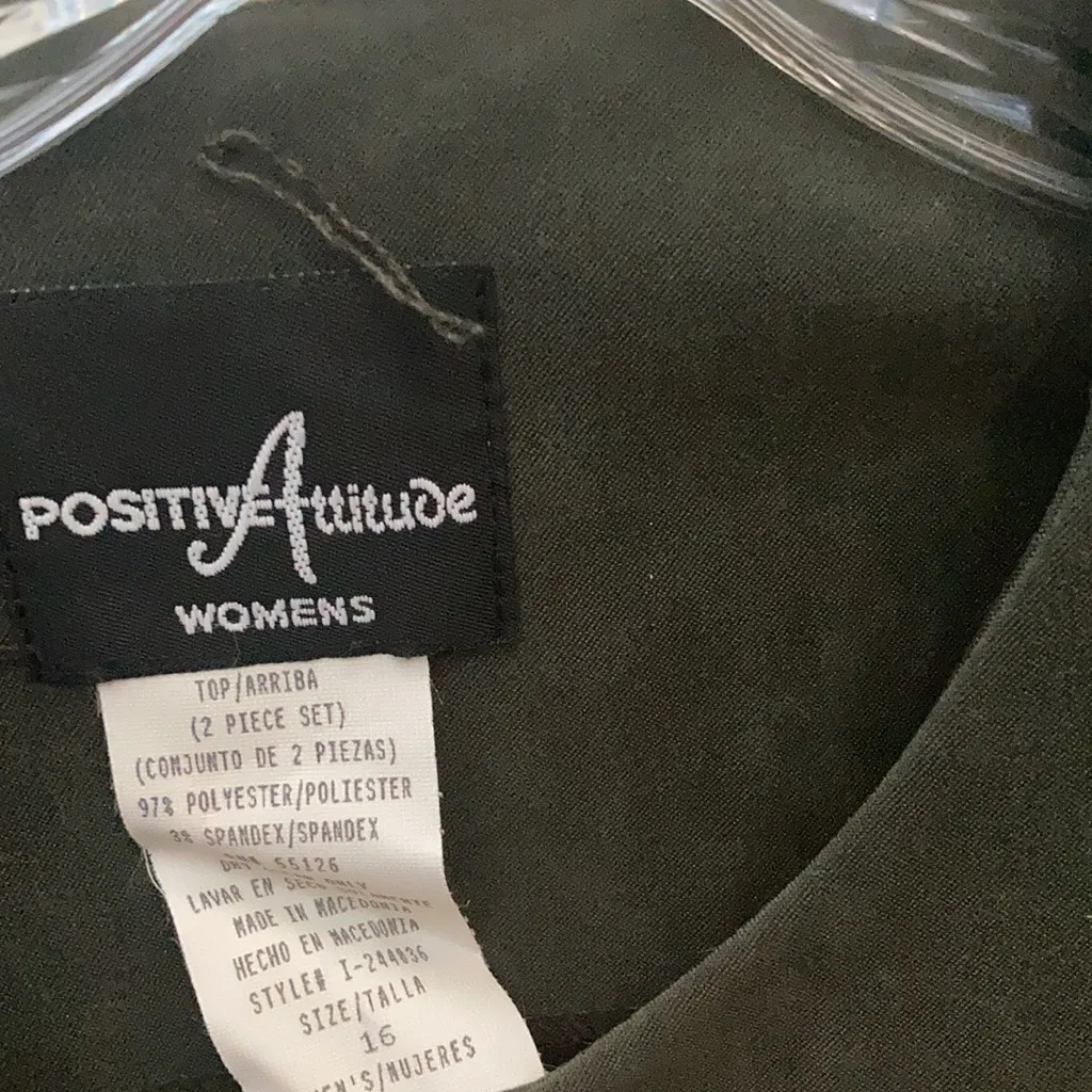FINAL MARKDOWN Ladies’ NWT Positive Attitude jacket 16 - Image 2
