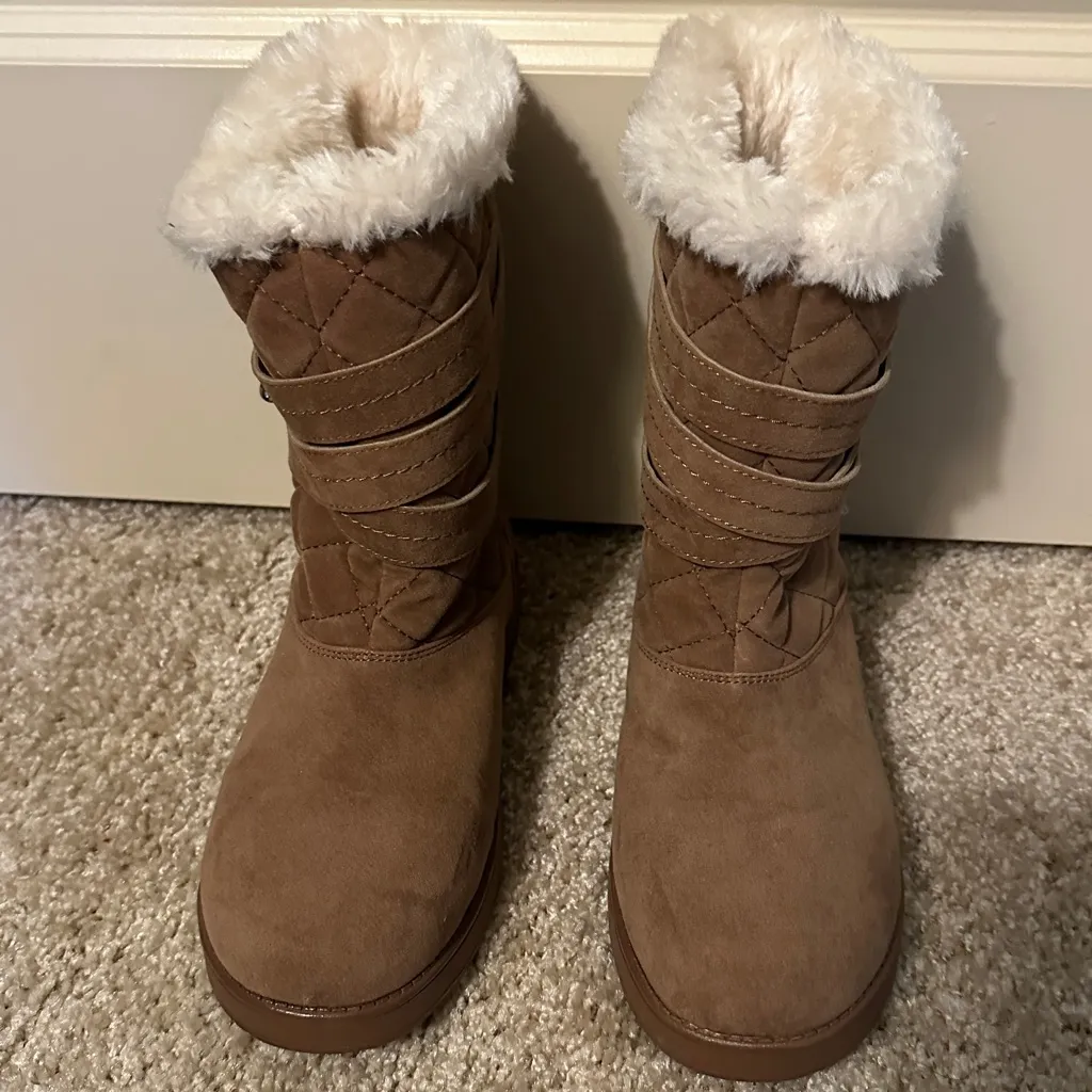 G by Guess Babez Tan Ankle Faux Fur Winter Boots Women's Sz 7.5 - Image 2