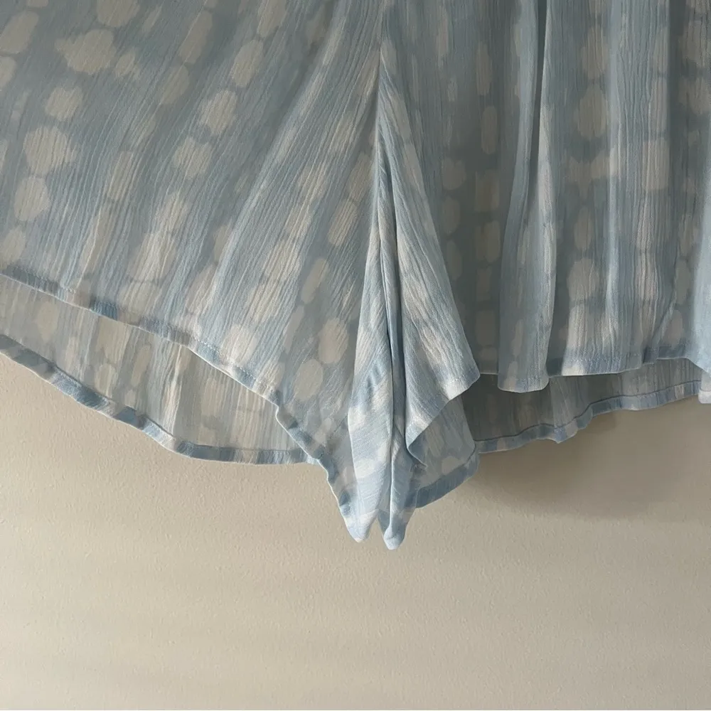 Torrid  blue and white flowy shorts - Image 3