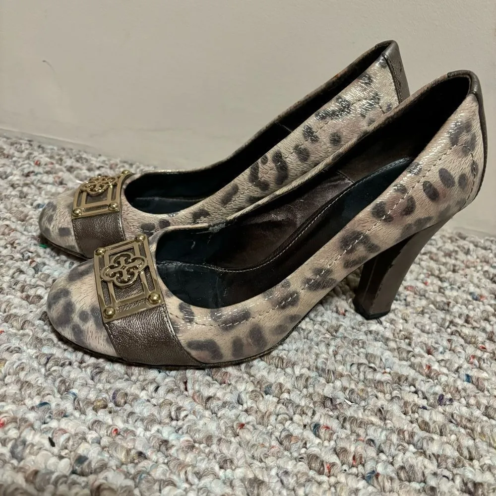 Isola Gunmetal Leather Leopard Pumps- Size 7.5 - Image 5