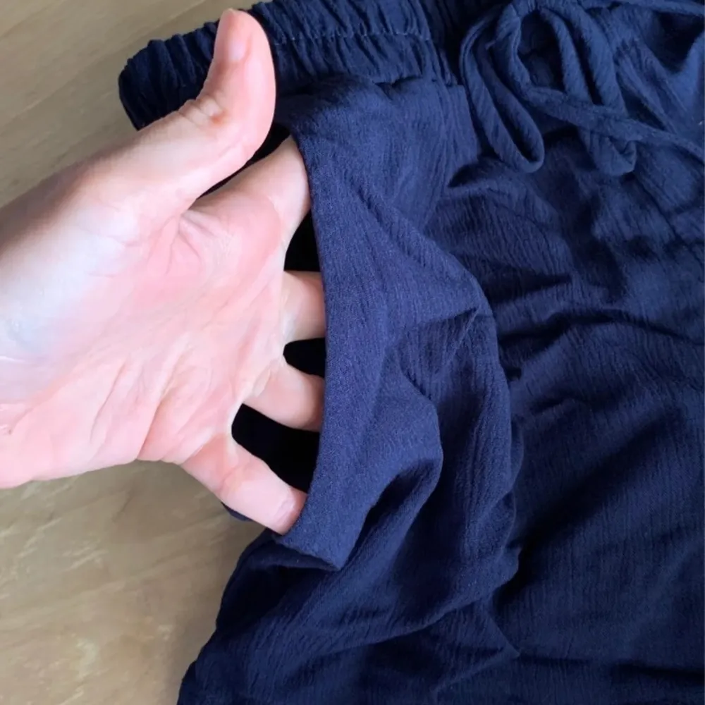 NWT Bepop  dark blue boho pull on shorts size small - Image 3