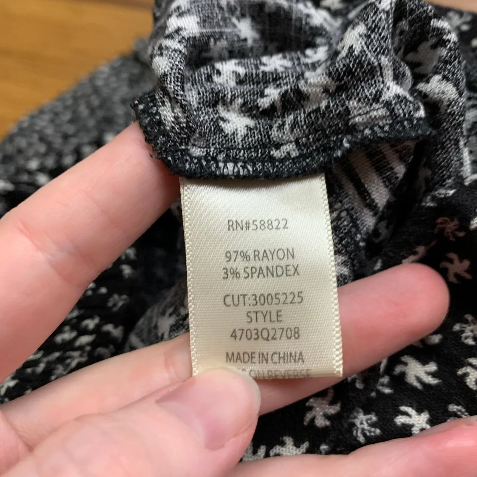 Max Studio London Black Floral Wide Leg Cropped Pants Size Medium Striped Casual - Image 6