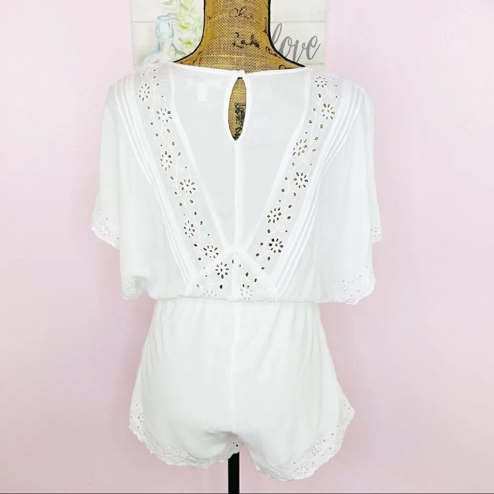 Amuse Society Anderson Eyelet V-neck Romper White XS - Image 5