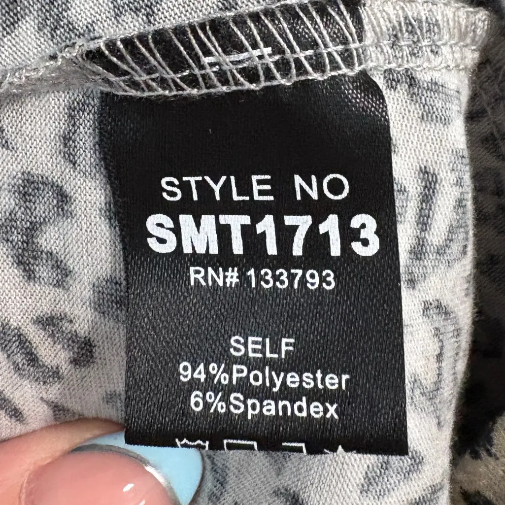 POL Leopard Print Lace Back Button-Front Cami Tank Top – Size S - Image 4