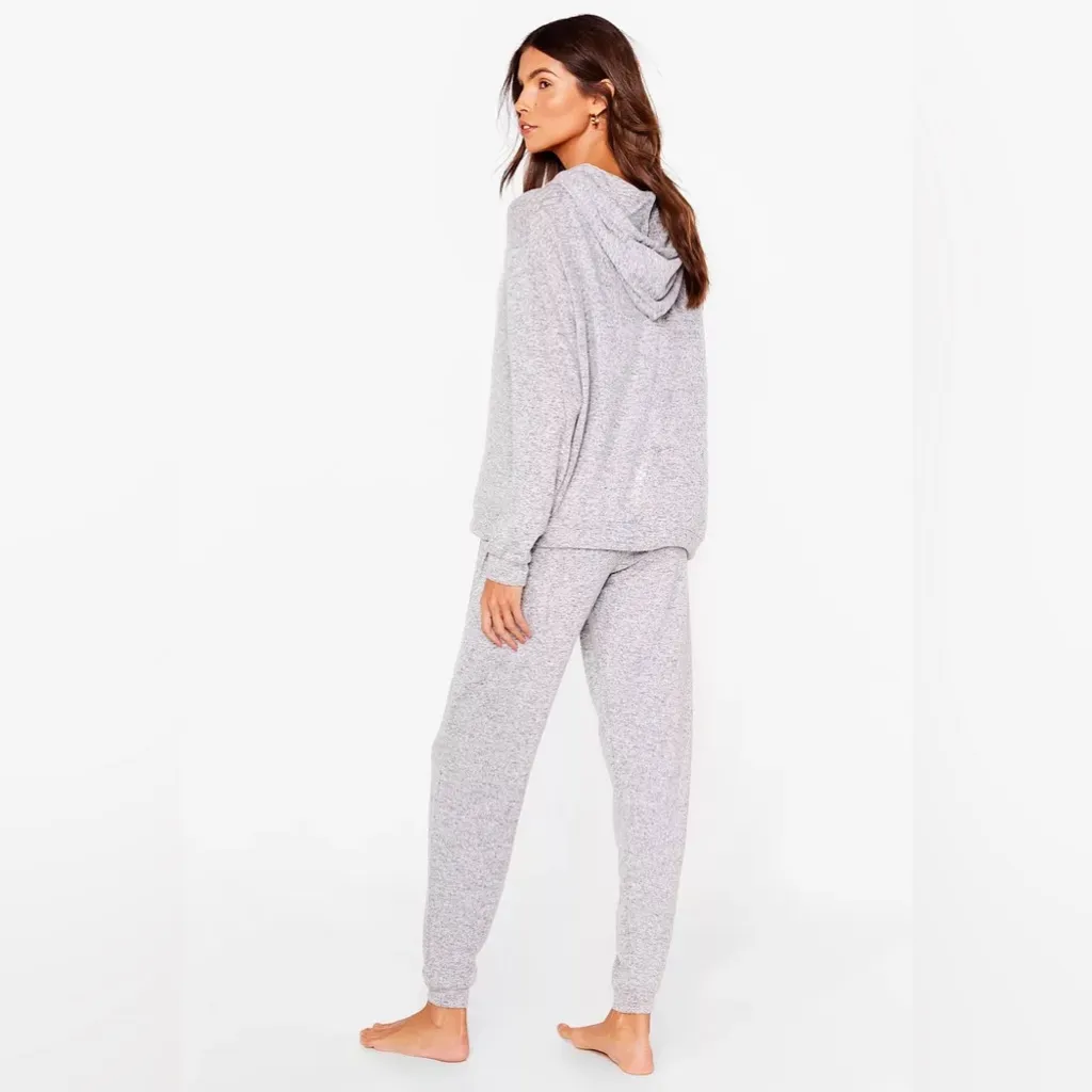 EUC Nasty Gal Lounge Mode Soft Knit Hoodie And Jogger Set - Grey, Size 4 - Image 4