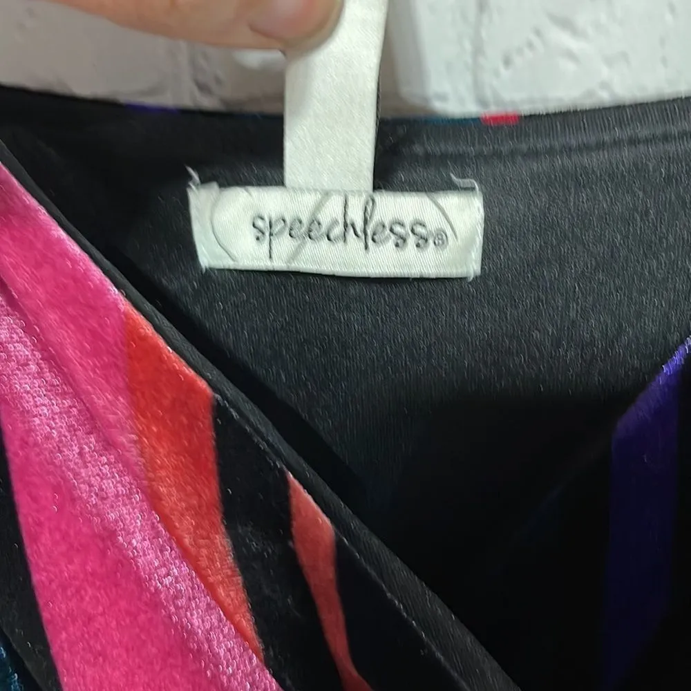 Speechless Velvet Velour Striped Belted Romper Small - Image 9