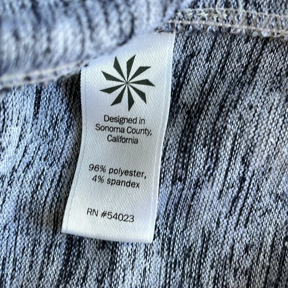 Athleta Blissful Hooded Poncho Gray - Image 8