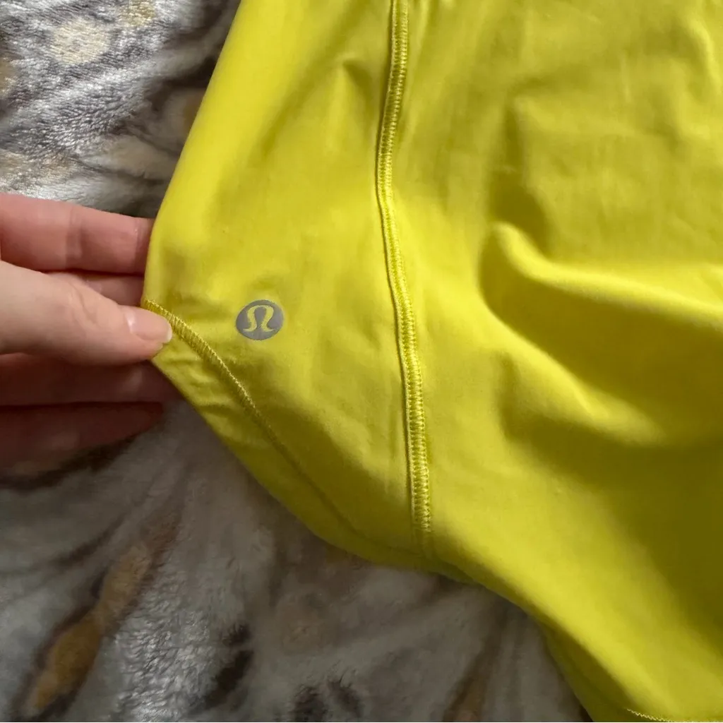 Lululemon sculpt tank yellow size 4 - Image 4