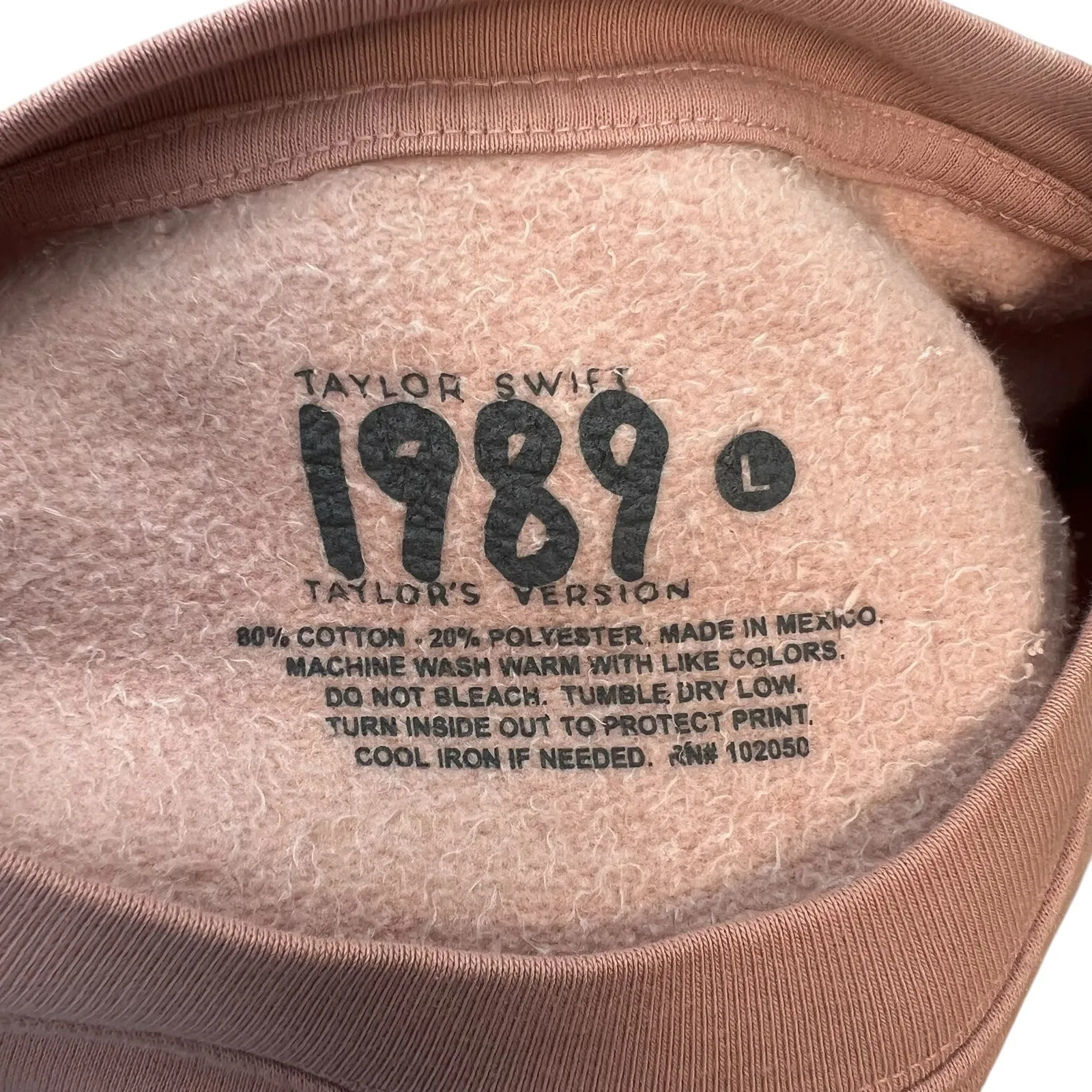 Taylor Swift Sweatshirt 1989 Taylor's Version Crewneck Pink Size Large - Image 11