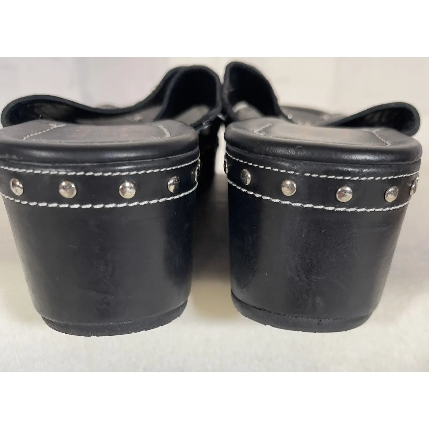 Donald Pliner Syra Black Studded Leather Wedge Platform Sandals Women 9.5 Italy - Image 4