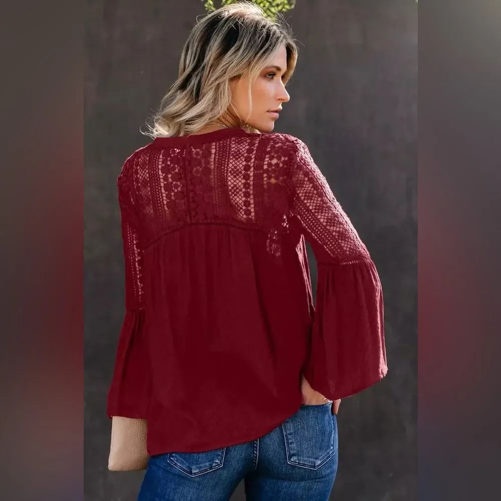 VICI Lovestitch Du Jour Crochet Bell Sleeve Boho Top Flowy crimson Burgundy Med - Image 4