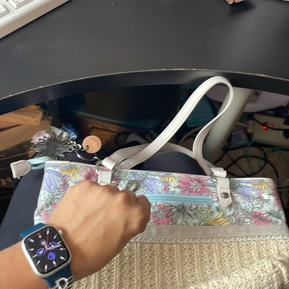 Sakroots Ellis Straw Floral Shoulder bag - Image 2