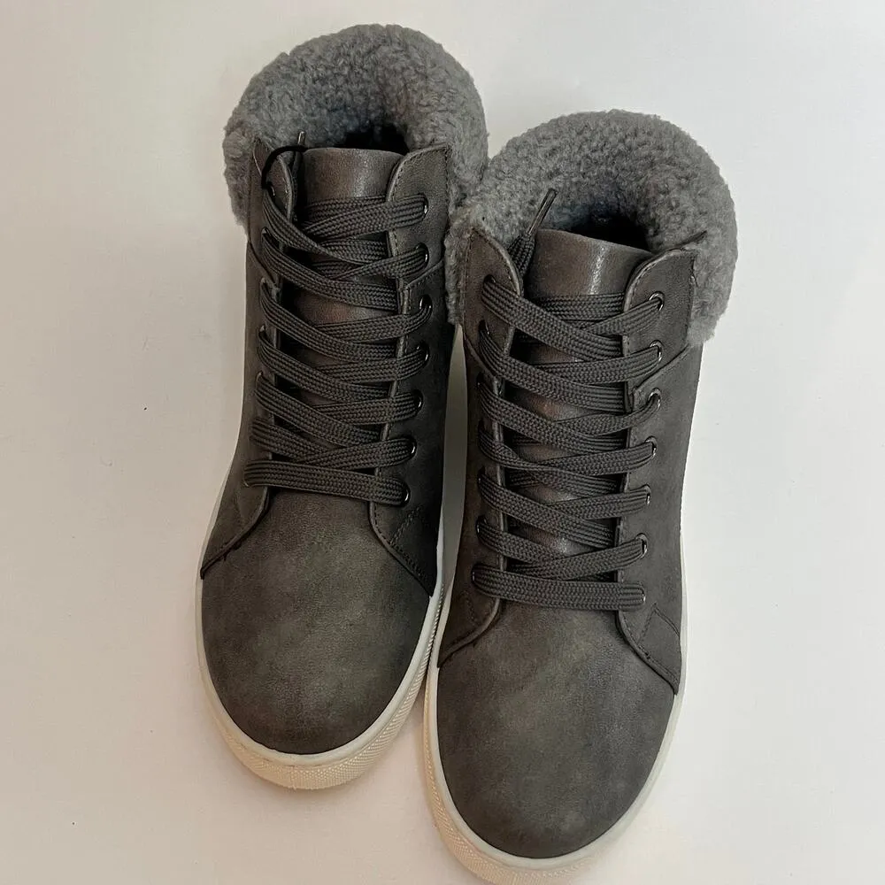 Sonoma Women's Kinsleyy Faux Fur High Top Ortholite Sneakers Sz 7 - Image 3