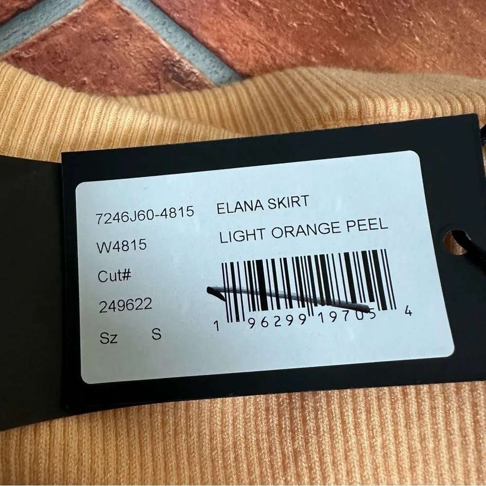 NWT Paige Ribbed Elana Skirt in Light Orange Peel - Image 4