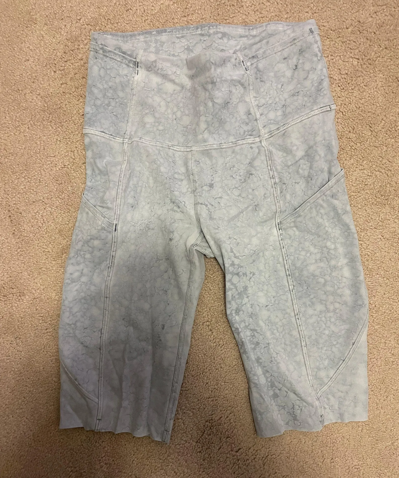 Lululemon Invigorate High-Rise Short 10” - Image 2