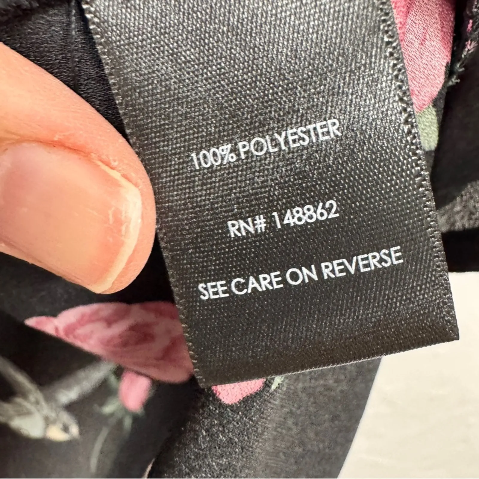 Torrid Black Pink Rose & Bird Print Long Sleeve Blouse Womens 1X Classic Tie - Image 7