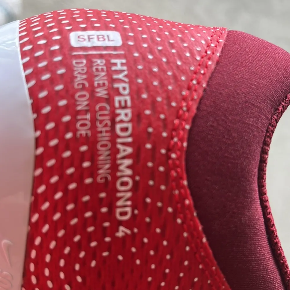 NWT Nike Hyperdiamond 4 Elite Women's Softball Cleats RED - Image 14